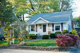 75 Lakewood Rd, South Weymouth, MA 02190