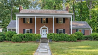 201 Country Club Dr, Greensboro, NC 27408