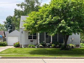 715 W Brown St, Waupun, WI 53963