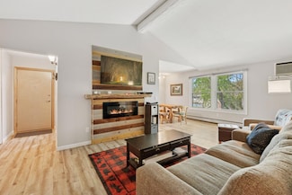 4430 Cedar Lake Rd S Unit 6, Saint Louis Park, MN 55416