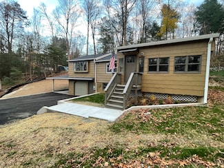 17 Haviland Rd, New Milford, CT 06776