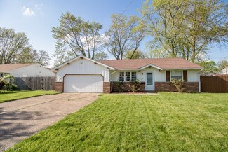 7583 Miami Rd, Mentor On the Lake, OH 44060