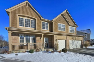 2281 Sarazen Dr, Vernon Hills, IL 60061