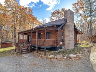 137 Mountain View Ln, Wilmington, NY 12997