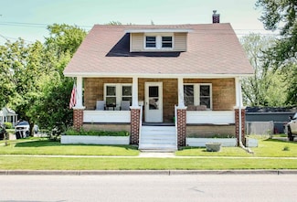 1002 Garfield St, Port Huron, MI 48060