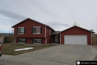 118 Drum Dr, Douglas, WY 82633