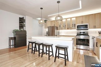 427 Stockton Place Unit 2, Englewood, NJ 07631