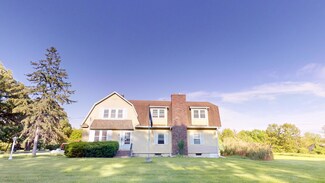 14317 Clark St, Crown Point, IN 46307