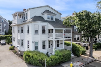 16 Glover St Unit 3, Salem, MA 01970