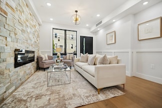 85 Bleecker St Unit 1, Jersey City, NJ 07307