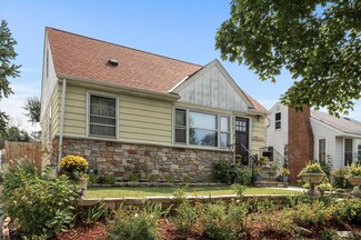 1054 Flandrau St, Saint Paul, MN 55106