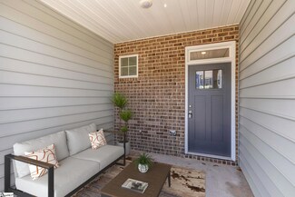 295 E Compass Way, Easley, SC 29640