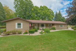 1613 S Briarwood Dr, Warsaw, IN 46580