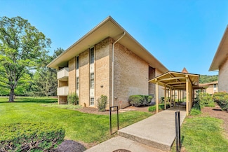 5260 Crossbow Cir Unit 16F, Roanoke, VA 24018