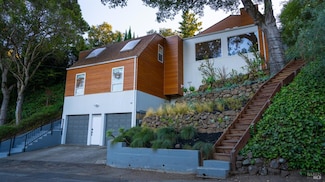 5595 Estates Dr, Oakland, CA 94618