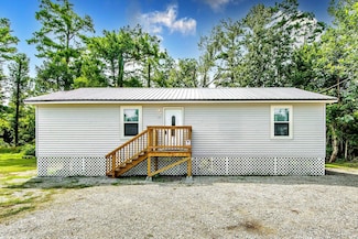 157 Klondyke Rd, Bourg, LA 70343