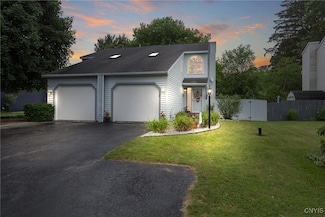 107 Postlamp Cir, Syracuse, NY 13212