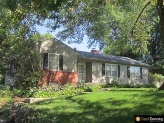 7674 Shirley St, Omaha, NE 68124