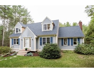 6 Soule St, Plympton, MA 02367
