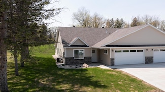 1430 Campus Dr, Fergus Falls, MN 56537