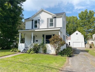 506 Gansvoort St, Fulton, NY 13069