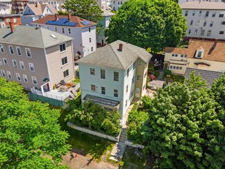 91 Fox St, Worcester, MA 01604