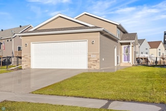 4920 55th St S, Fargo, ND 58104