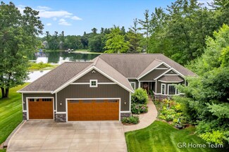 13050 Horseshoe Lake Ct, Gowen, MI 49326