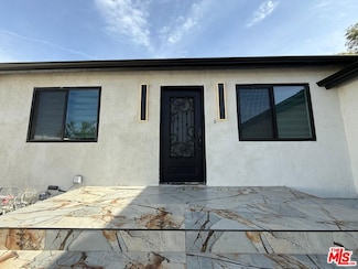 9846 Monogram Ave, Northridge, CA 91343
