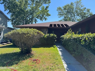 1717 Derringer Rd, Jacksonville, FL 32225