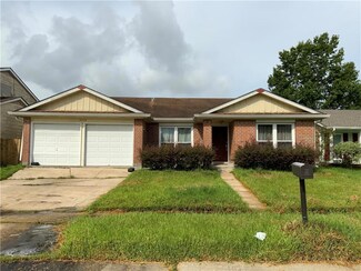 3168 Touchwood Dr, Harvey, LA 70058
