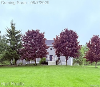 6198 Ewalt Rd, Imlay City, MI 48444