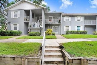 1420 Oak Hill Dr Unit 102, Dunedin, FL 34698