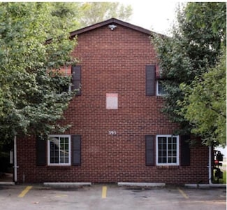 395 E 13th Ave, Columbus, OH 43201