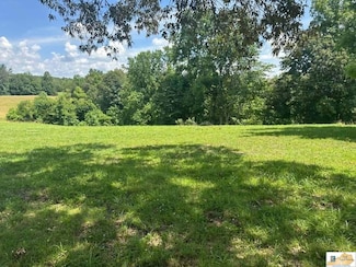 1105 Curry Rd, Summersville, KY 42782
