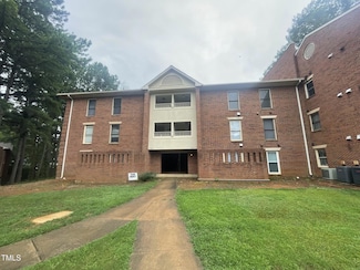 3603 Helix Ct Unit 102, Raleigh, NC 27606