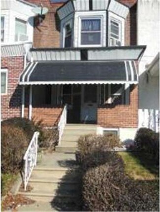 2743 S 71st St, Philadelphia, PA 19153