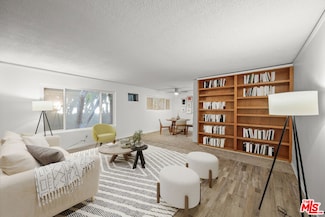 960 Larrabee St Unit 104, West Hollywood, CA 90069