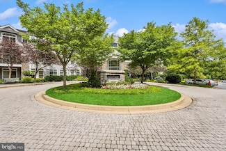 2900 Stone Cliff Dr Unit 102, Baltimore, MD 21209