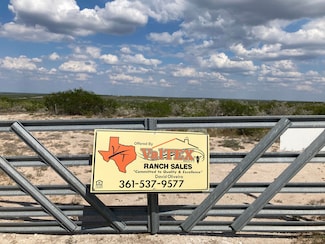 00 Hwy 59, Seven Sisters, TX 78357
