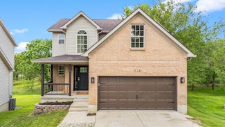 3261 Royal Troon Rd, Lexington, KY 40509