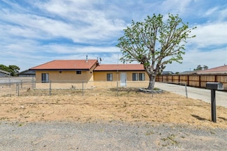 43324 45th St W, Lancaster, CA 93536