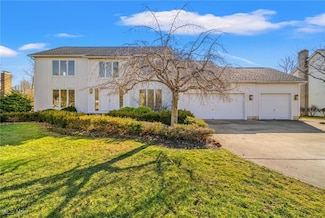 387 Leverett Ln, Cleveland, OH 44143