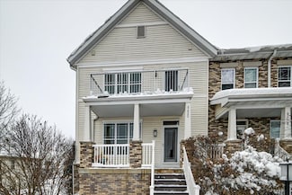 8280 Starr Grass Dr, Madison, WI 53719