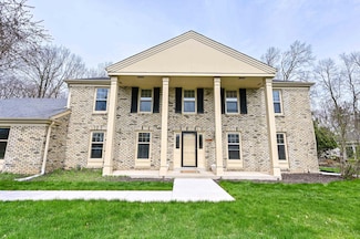 19200 Glen Kerry Dr, Brookfield, WI 53045