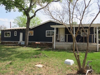 510 South St, Tow, TX 78672