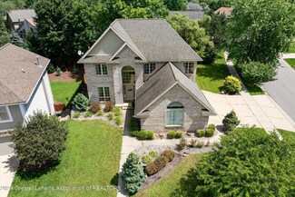 16875 Meadowbrook Unit 142, Haslett, MI 48840