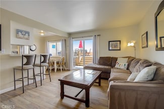 4975 Sandyland Rd, Carpinteria, CA 93013