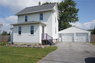 2797 Genesee St, Piffard, NY 14533