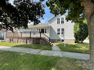 803 S 8th Ave, Alpena, MI 49707